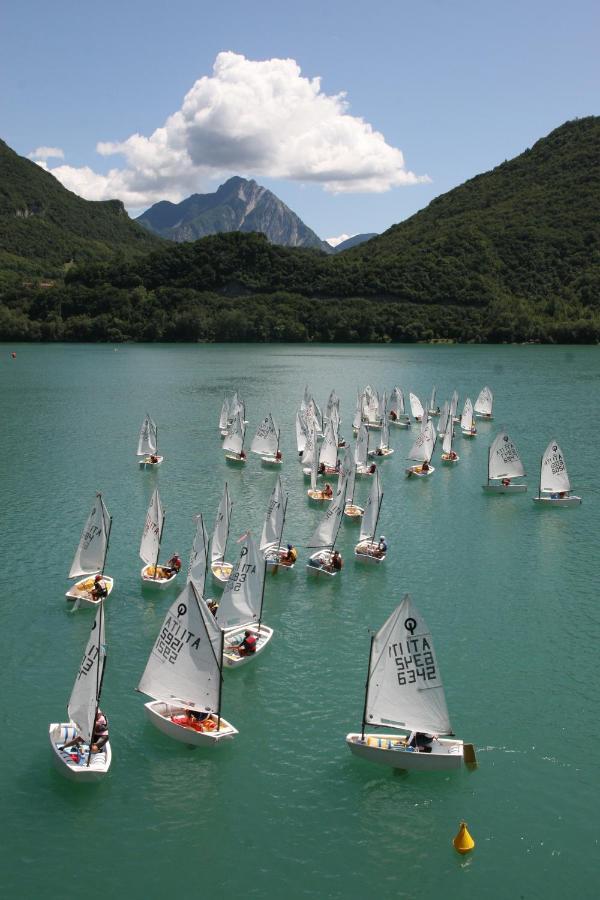 Camping Lago 3 Comuni Hotel Alesso Ngoại thất bức ảnh